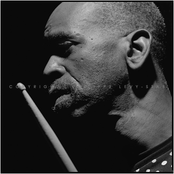 tommy-campbell-2-at-the-jazz-standard-nyc.-2012-copyright-philippe-levy-stab
